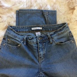 CAbi Contemporary Fit  Size 2